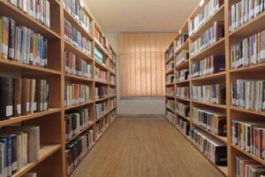 فعالیت ۷ باب کتابخانه عمومی در شهرستان رزن
